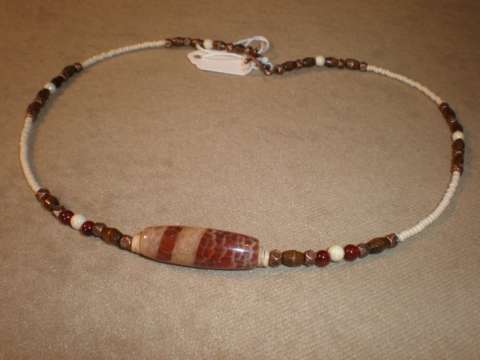 Crazed Fire Agate Stone Pendant Choker Necklace.