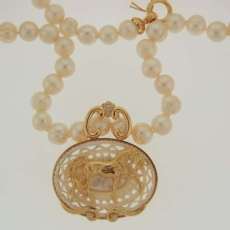 Pearl Enhancer of 14KYG Dressage Horse on Pearl Necklace