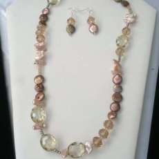 Necklace & earrings - Asymetrical Pearls and Crystals