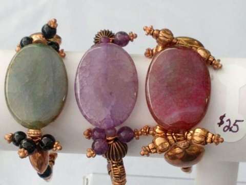 Bracelets, bangle/stretch, semiprecious stones and copper