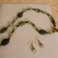 Green Line Quartz and New Jade