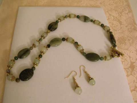 Green Line Quartz and New Jade