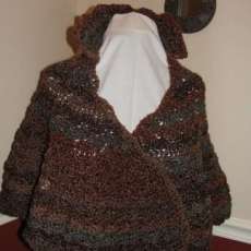 Multi colored brown capelette shawl