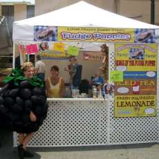 Little Missy's Sweet Treats at work