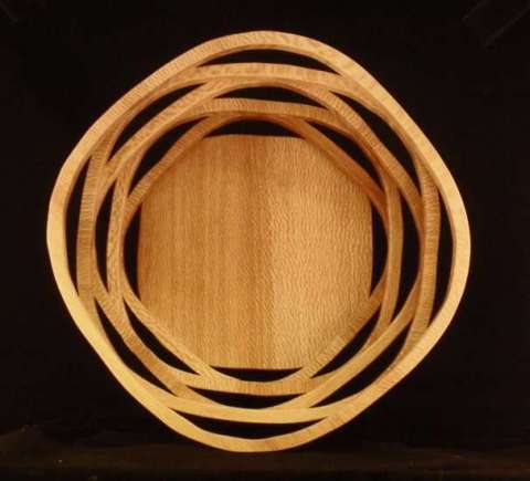 Basket, 4 wave in Sycamore, quarter-sawn