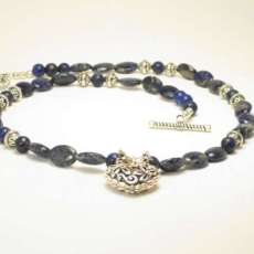 LAPIS LAZULI NECKLACE