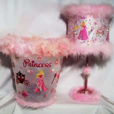 SLEEPING BEAUTY AND LAMP SET