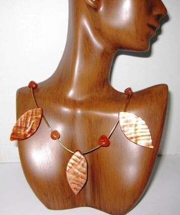 Mother of Pearl Leaves