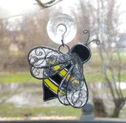 Wire Embellished Bee