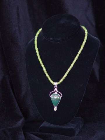 Peridot, jasper & sterling silver necklace