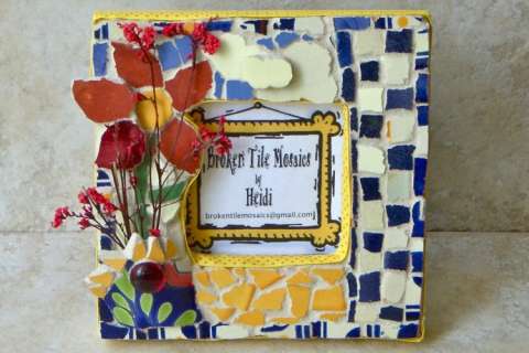 mosaic picture frame with 3D flower