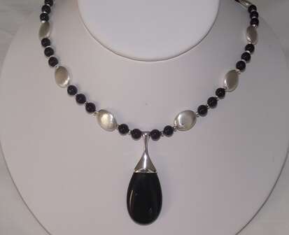 Onyx and Silver Beads Necklace, Earrings and Bracelet Set