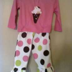 polka dot ice cream cone