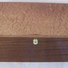 Mahogany and sapele pommel jewelry box