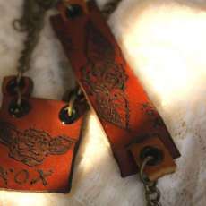 LOVE BLOOMS necklace set