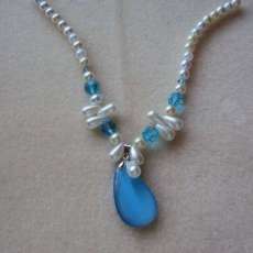 22" cats eys & pearl necklace