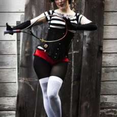 Vanessa and her Tennis Racket