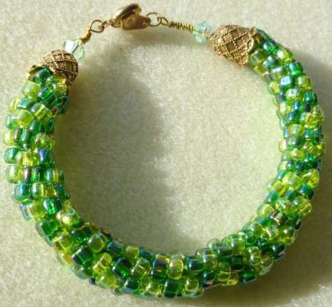 Green Kumihimo bracelet