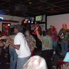 Gettin' groovy to Rockingbirds' Music