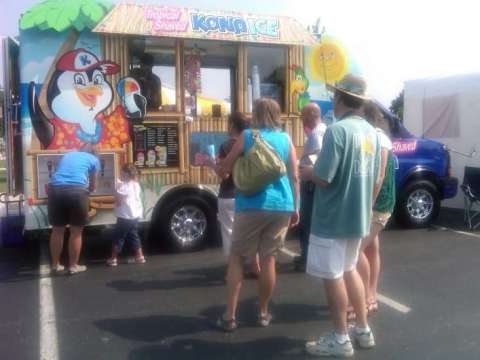 Kona Ice in Action