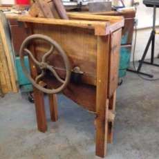 Refurbished Corn Husker