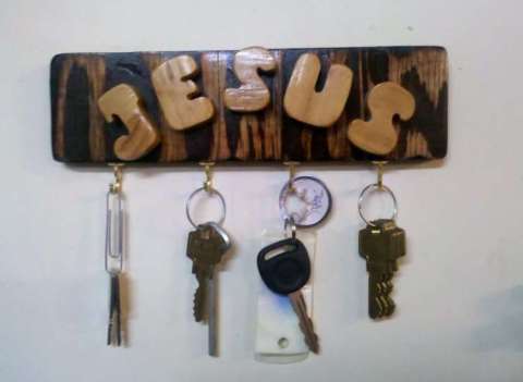 Jesus Key Rack