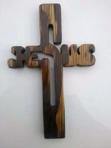 81/2 Jesus Wall Cross