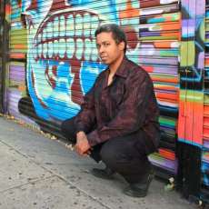 Bassist Stuart Thorne