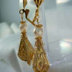 Cleopatra's Earrings