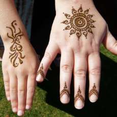 henna tattoo