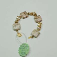 Mexican Crazy Lace Agate and Natural Mother of Pearl Bracelet With Gold-plated Filigree Box Clasp