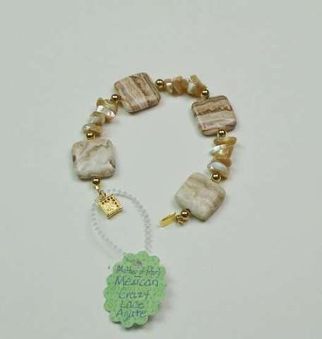 Mexican Crazy Lace Agate and Natural Mother of Pearl Bracelet With Gold-plated Filigree Box Clasp