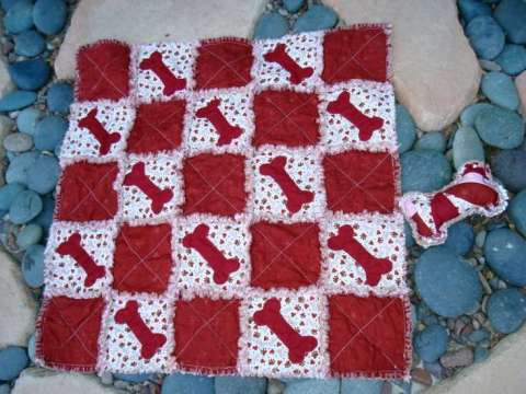 Comfy, hand-quilted dog blankets