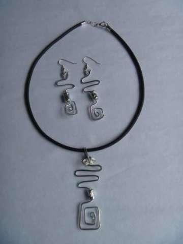 Necklace with a Handmade Aluminum Tarnish Pendant and Aluminum Earrings