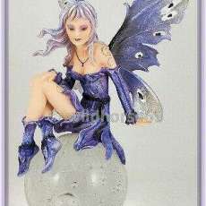 retail item-figurine