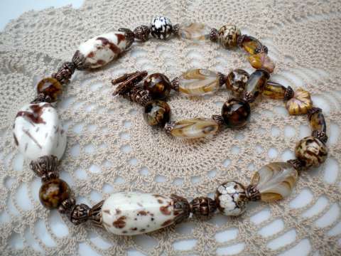 Leopard Agate and Porcelain Necklace