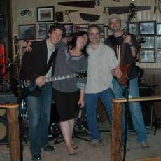 The Petty Thieves_02