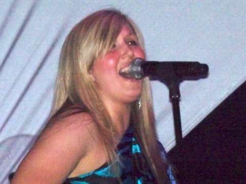 Lisa performing at The Island View Casino and Resort