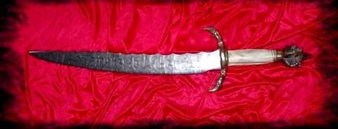 Damascus short sword