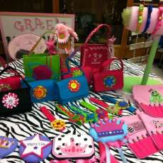 Girl Bags and crayon totes!