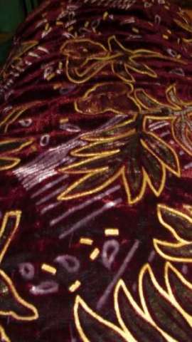 velvetty comforter (Handcrafted)