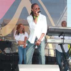 Carnival on The Mile-7