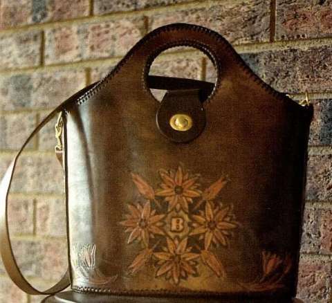 leather tote bag lg.