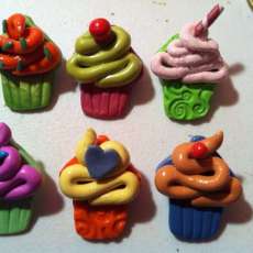 Yummy & Fun Cupcake pins