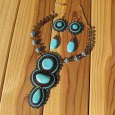 Beaded Turquoise and Swarovski set