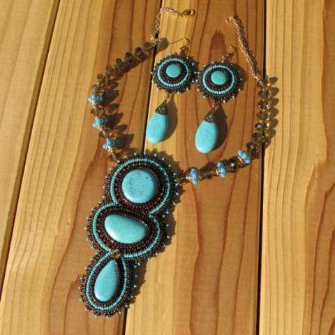 Beaded Turquoise and Swarovski set