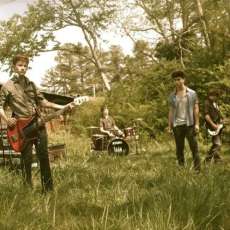 10 Steps Back - Sound of Angels Video