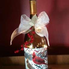 Cardinal Lighted Bottle