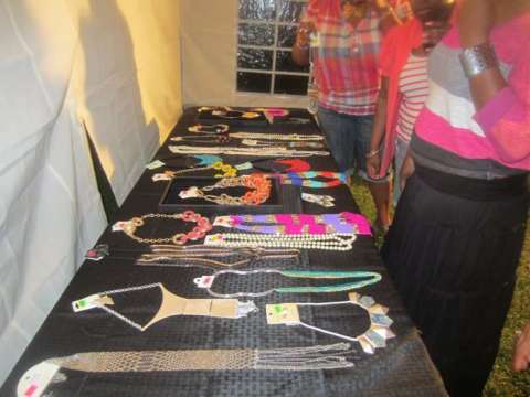 Outdoor Jewelry Party!