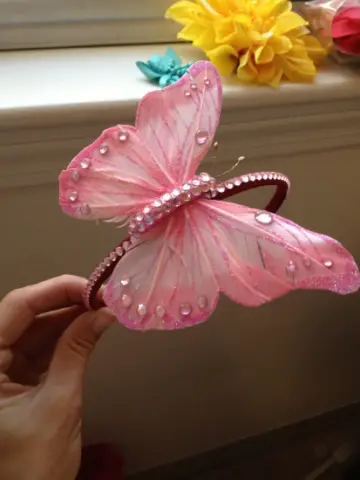 pink flutterby